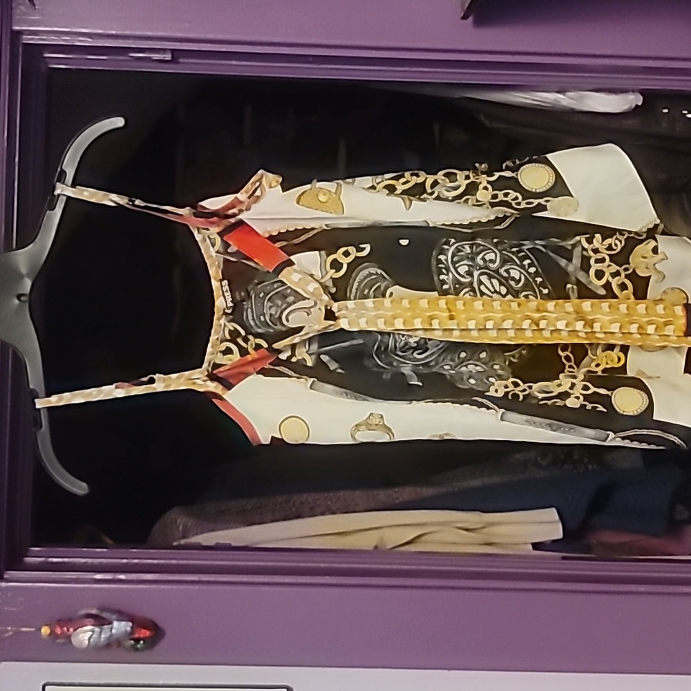 Express gold chain print loose silky top